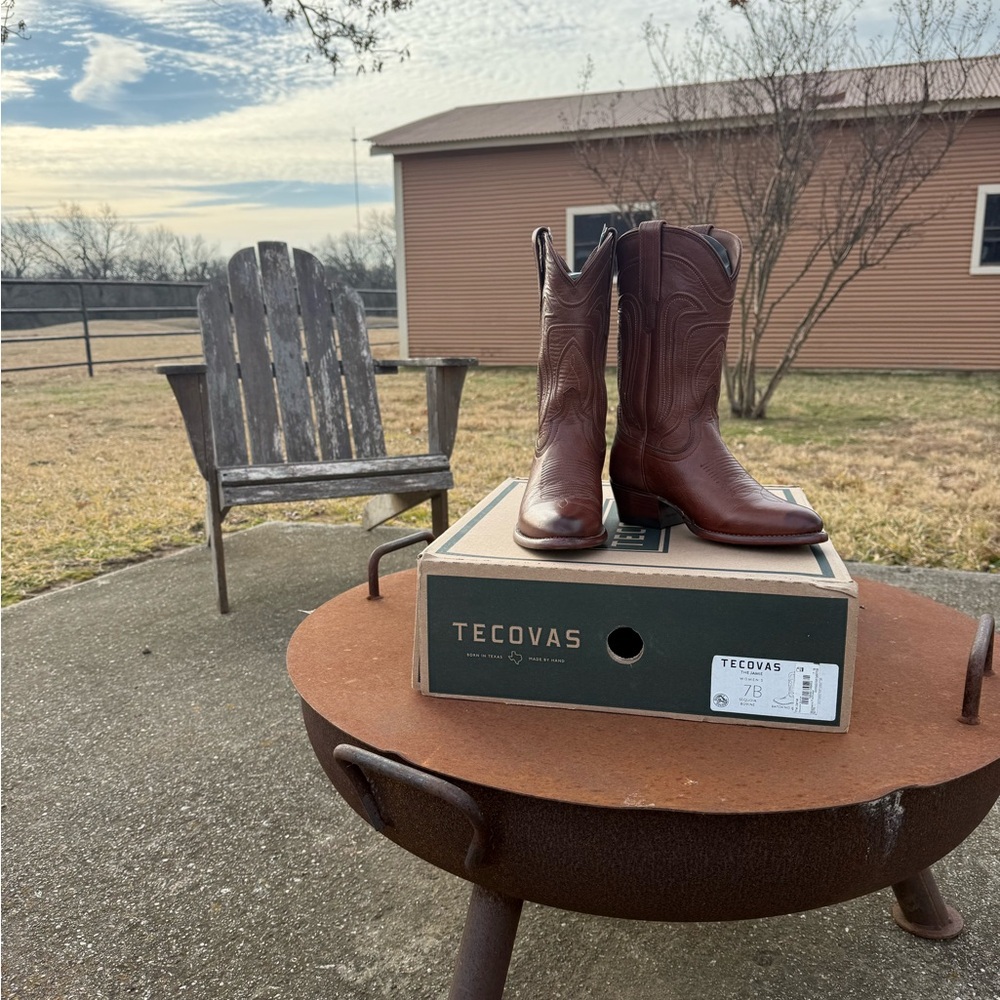 Tecovas Women's Brown Leather Western Boots - Picture 4 of 5